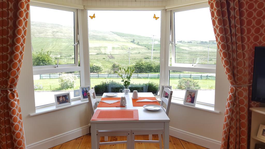 An Charraig Ban room 6